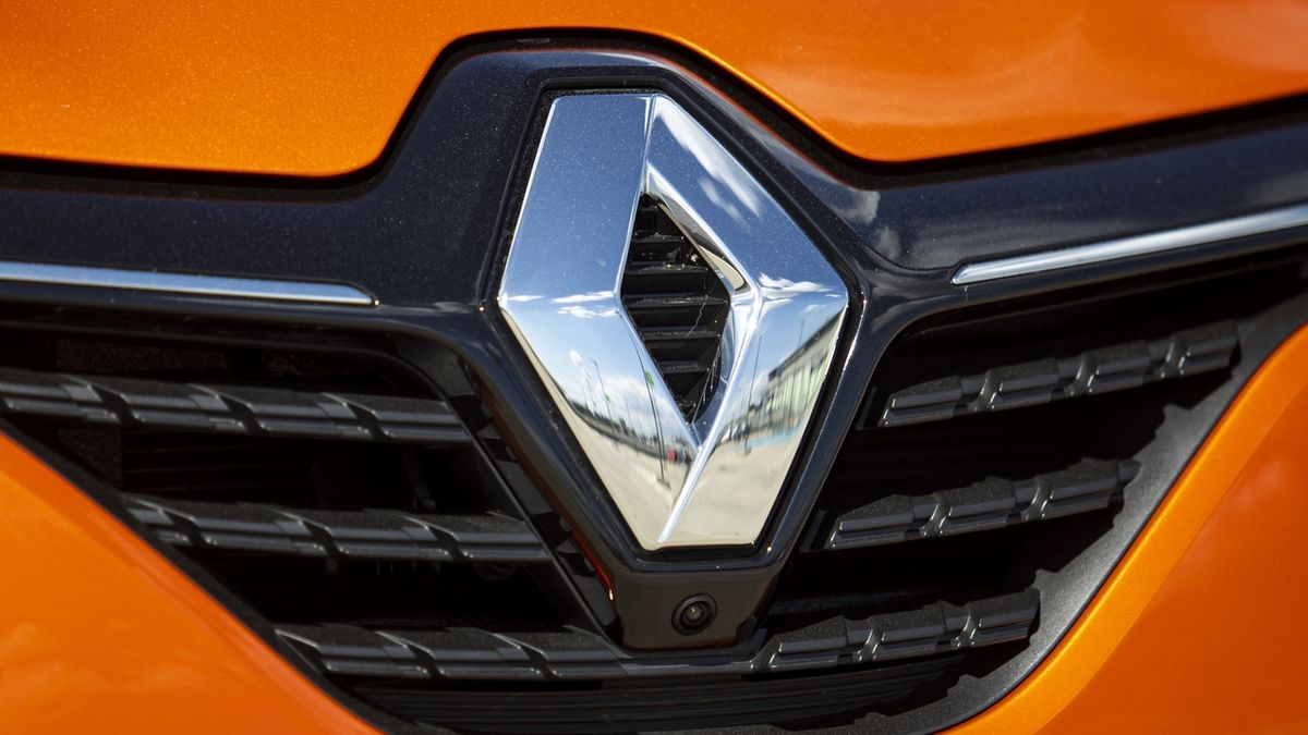 Renault prodal podíl v AvtoVAZu Rusku, má ale opci na zpětný odkup